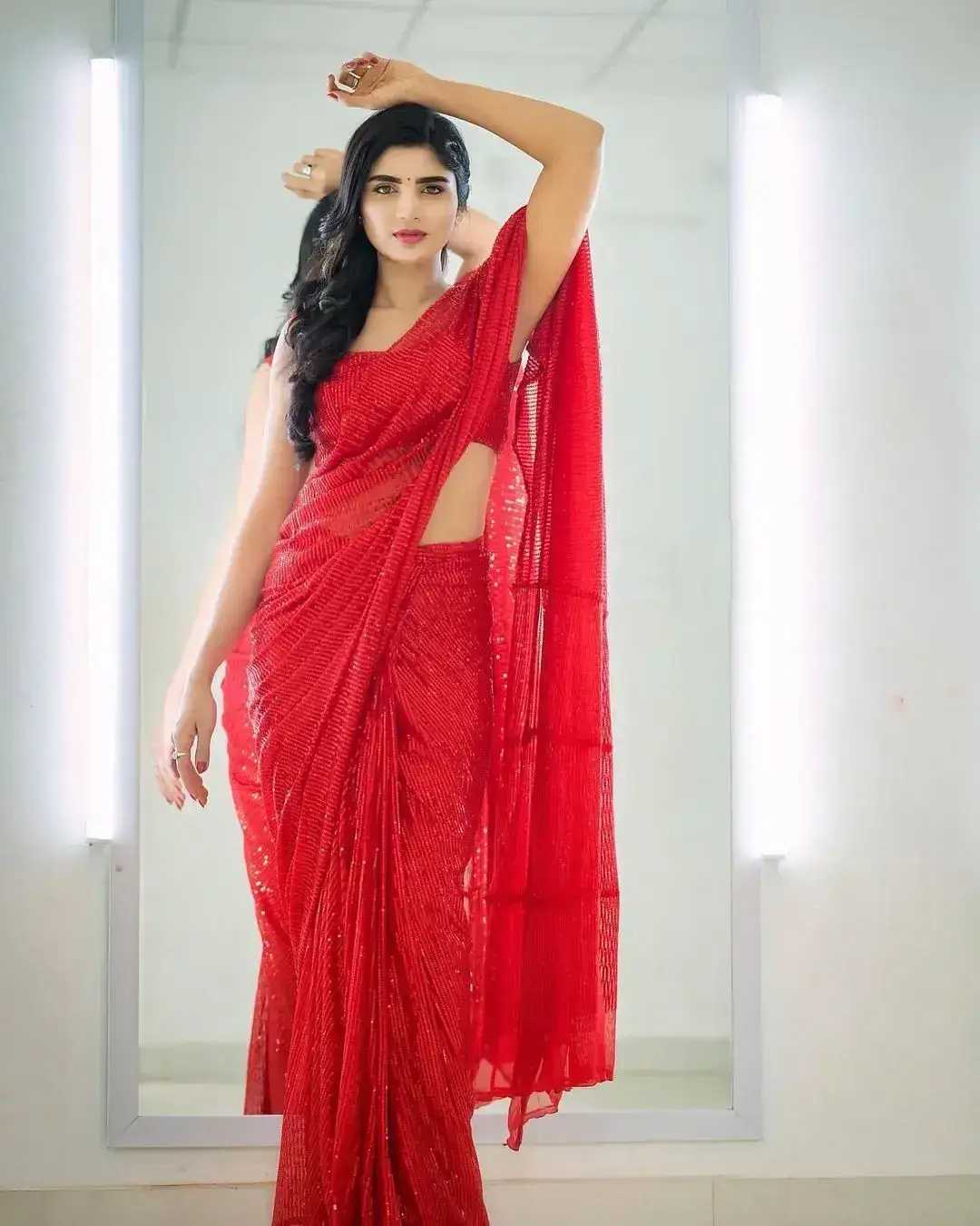 INDIAN ACTRESS JABARDASTH VARSHA IMAGES IN RED COLOUR SAREE